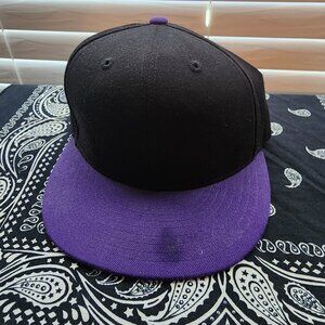 Black and purple fitted hat